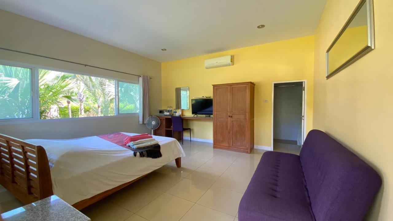 Palm Gardens Resort, Bang Saphan Exterior foto